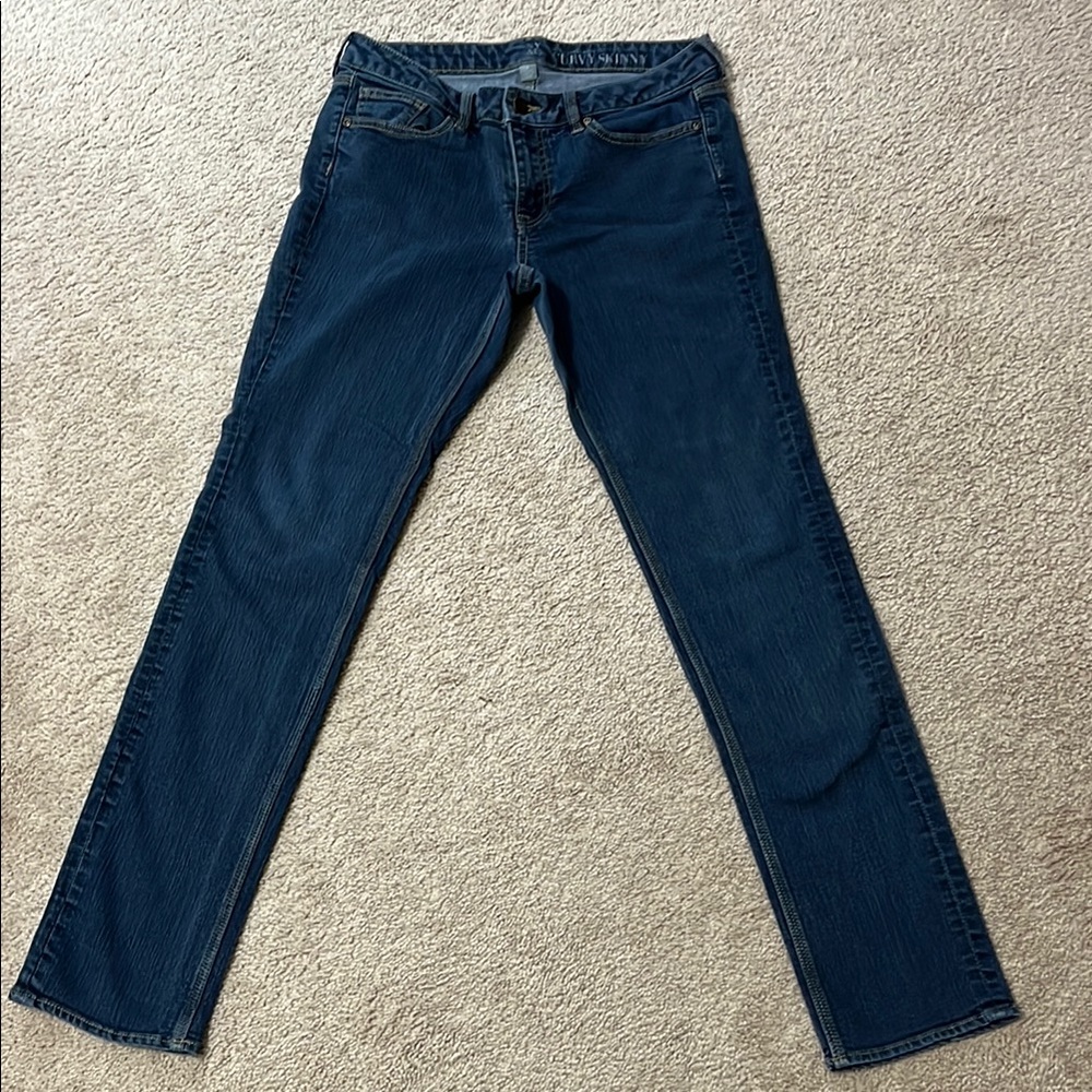 New York & Company sit at lower waste Curvy Skinny Jeans